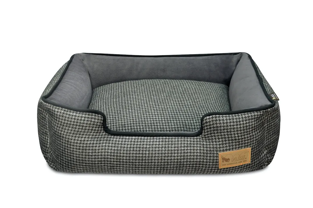 Houndstooth Lounge Bed