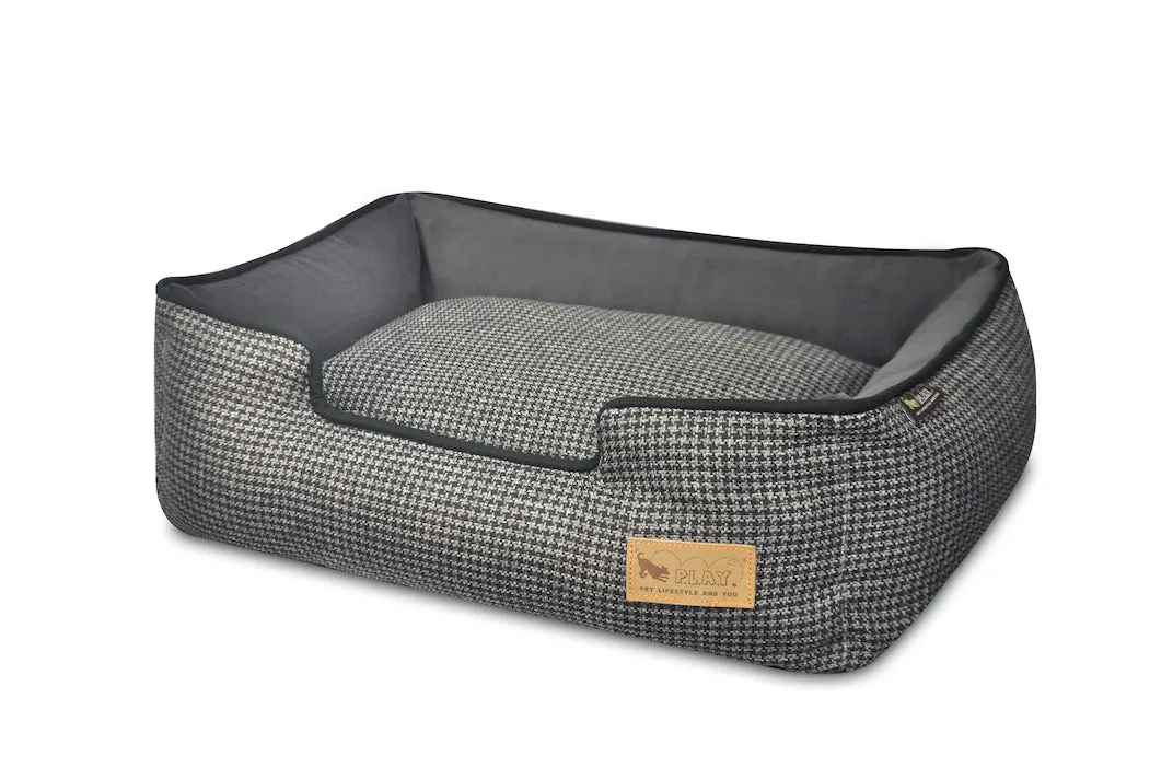 Houndstooth Lounge Bed
