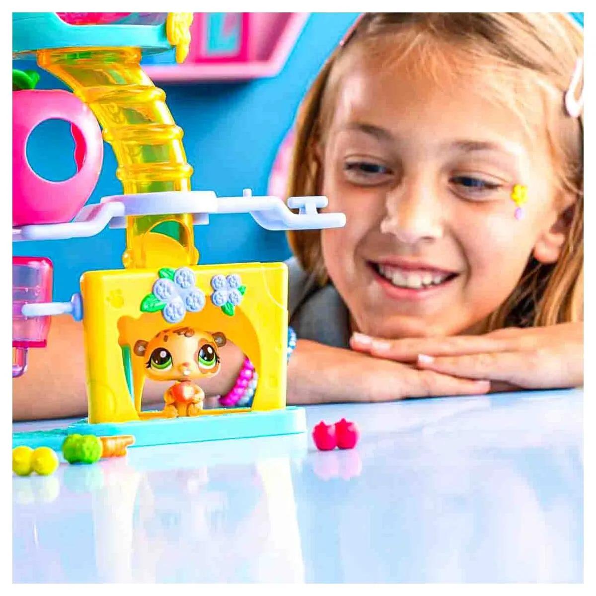 Littlest Pet Shop Fun Factory Playset