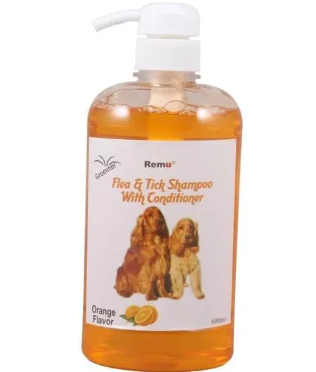 Remu Dog Groomer Shampoo Flea & Tick with Conditioner 600ml